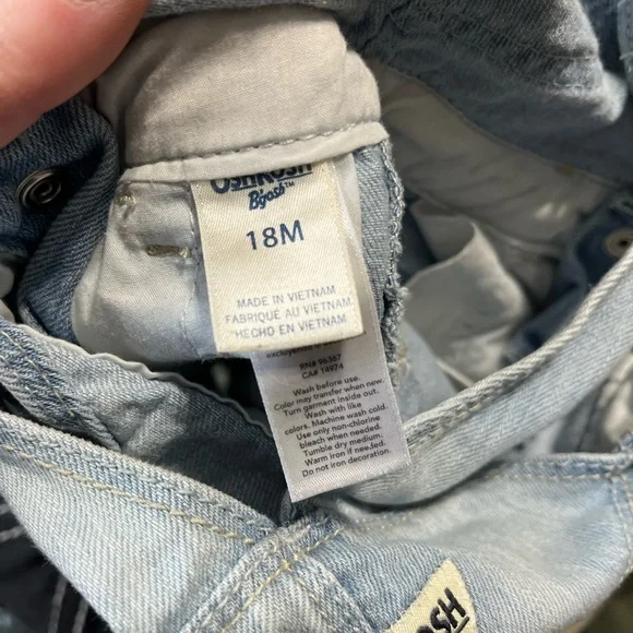 VTG OshKosh B’gosh Girl’s Light Wash Ruffled Denim Overall Jumper Dress 18Months - Picture 9 of 9